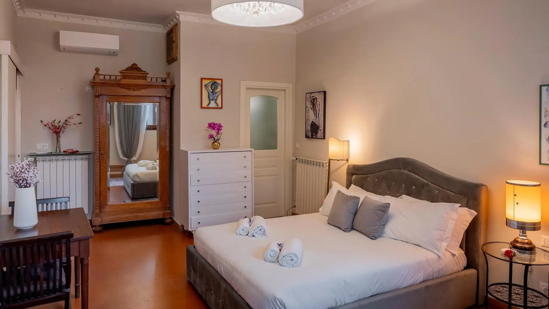 Lungarno Florence Apartment
